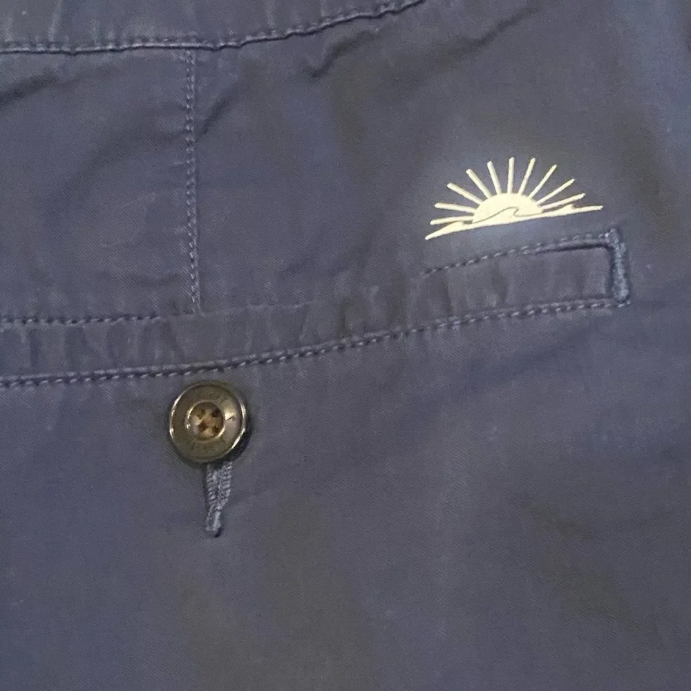 Faherty Movement Chino Shorts 9” Navy Size 38 | Golf Performance Boat